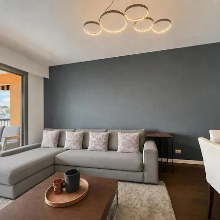 Near Monaco Floor Sea View & Terrace Holiday home